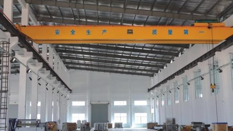 化工厂防爆双梁起重机：如何选择安全可靠的解决方案**